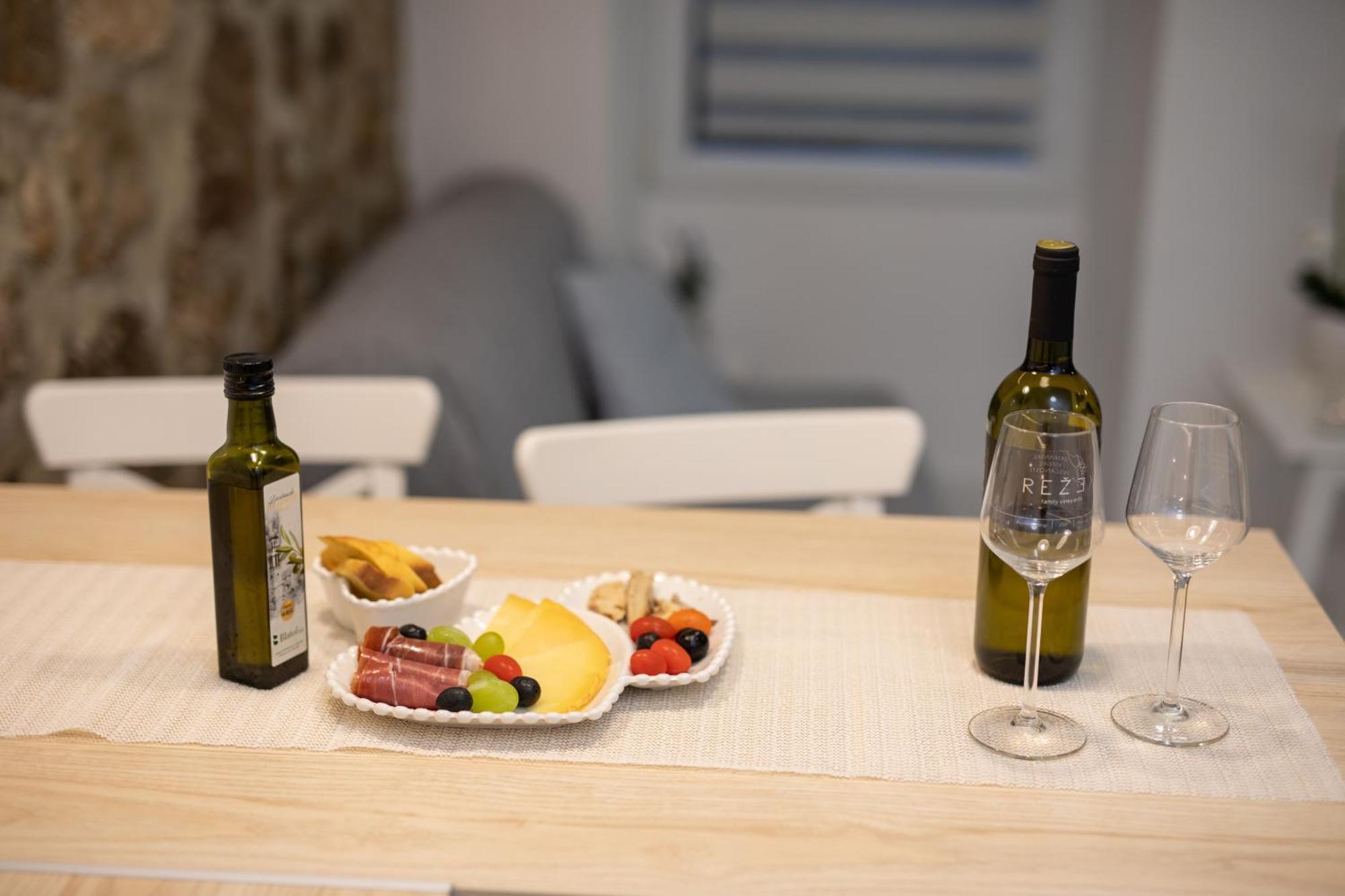 Apartment Gaviota Krk Krk Town Dış mekan fotoğraf