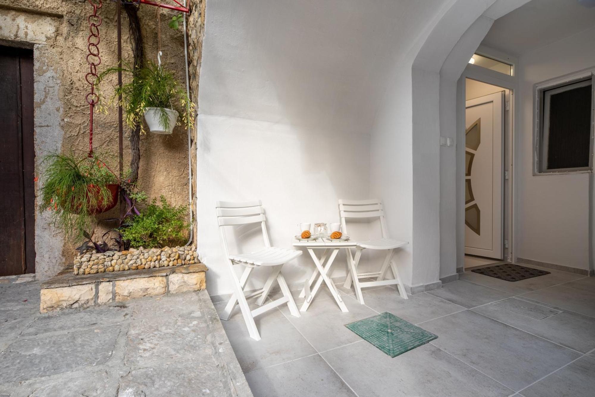 Apartment Gaviota Krk Krk Town Dış mekan fotoğraf