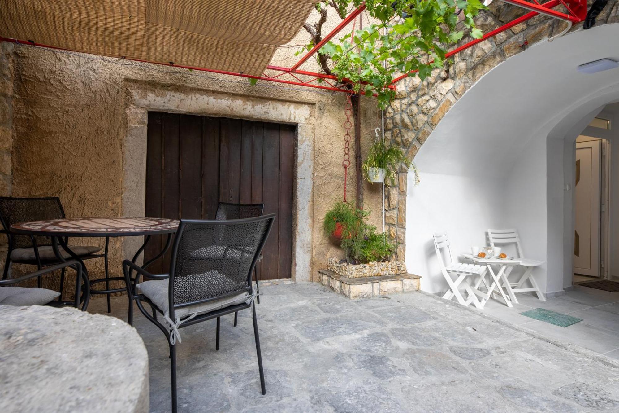Apartment Gaviota Krk Krk Town Dış mekan fotoğraf